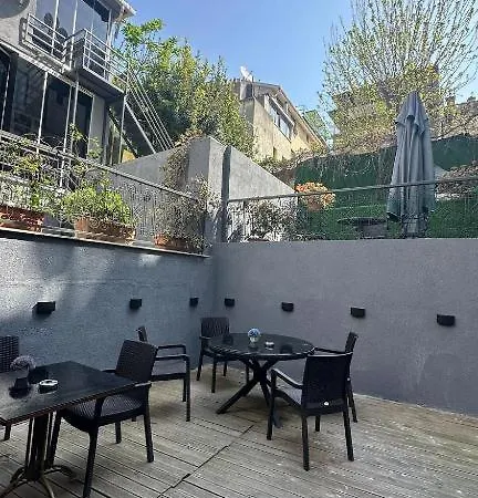 Secret Cistern Hotell 3*