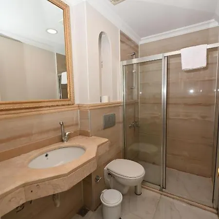 Hotell Secret Cistern 3*