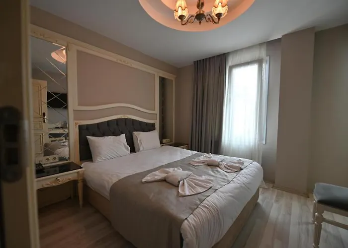 Nkalbatros Otel 3*